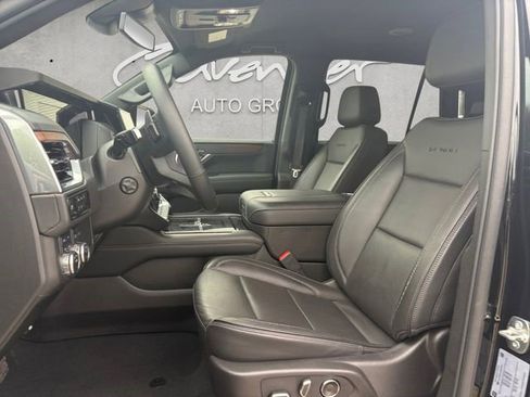 Certified 2025 GMC Yukon Denali AWD/4WD image 25