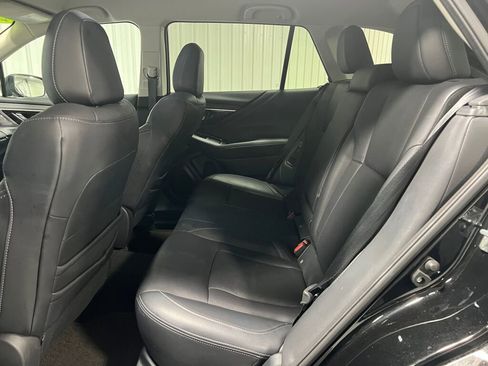 Used 2023 Subaru Outback Limited image 6