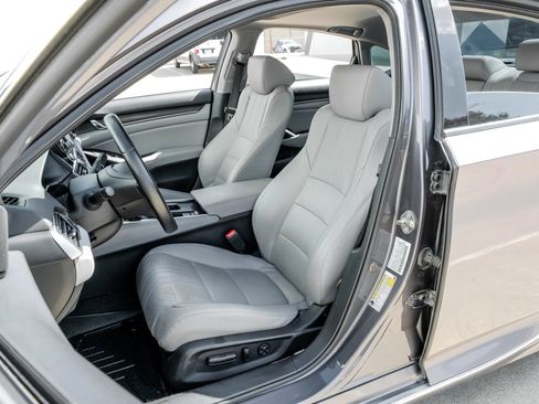 Used 2018 Honda Accord EX-L image 35