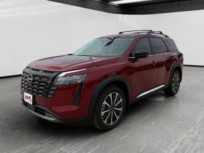 New 2026 Nissan Pathfinder Platinum