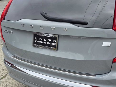 Certified 2024 Volvo XC90 T8 Ultimate w/ Protection Package Premier AWD/4WD image 13