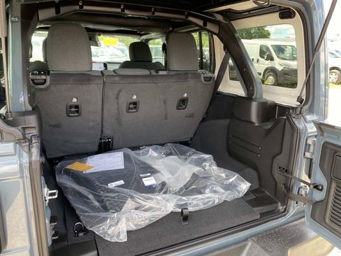 New 2026 Jeep Wrangler Unlimited Sport AWD/4WD image 5