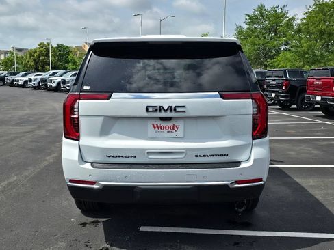 New 2026 GMC Yukon Elevation w/ Elevation Premium Package AWD/4WD image 9