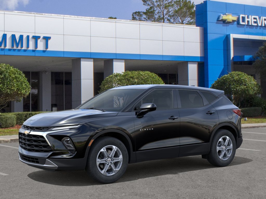 New 2026 Chevrolet Blazer LT FWD image 2