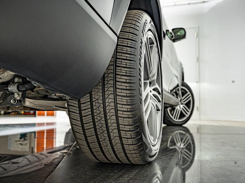 Certified 2024 Mercedes-Benz GLS 450 4MATIC image 51