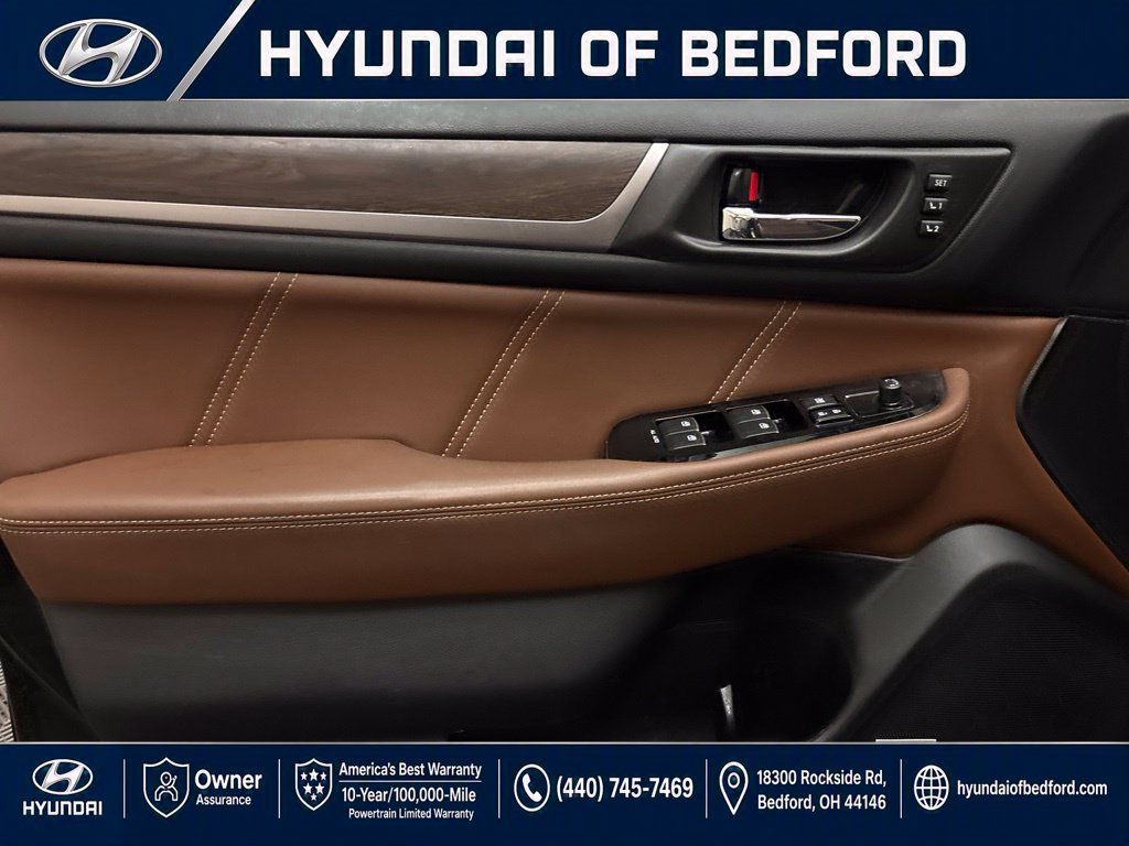 Used 2018 Subaru Outback 3.6R Touring AWD/4WD image 12