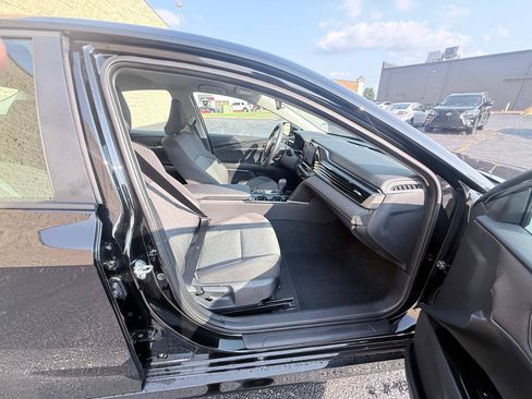 Used 2026 Toyota Camry LE FWD image 11