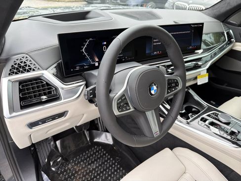 New 2027 BMW X7 xDrive40i w/ M Sport Package AWD/4WD image 25