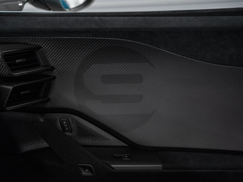 Used 2019 Ford GT RWD image 36