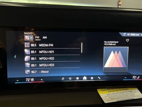 Used 2025 BMW X3 xDrive30i w/ Premium Package image 16