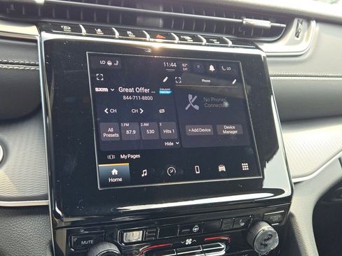 New 2025 Jeep Grand Cherokee L Laredo image 30