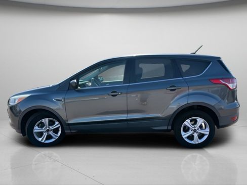 Used 2015 Ford Escape SE FWD image 12