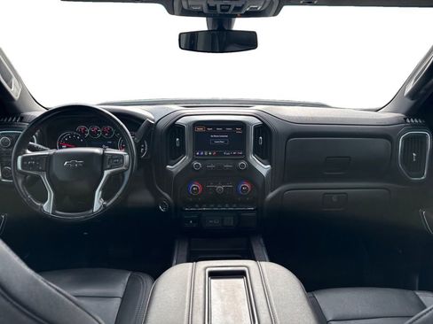 Used 2021 Chevrolet Silverado 1500 LT Trail Boss w/ Convenience Package II AWD/4WD image 12
