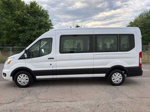 Used 2022 Ford Transit 350 XLT RWD image 5