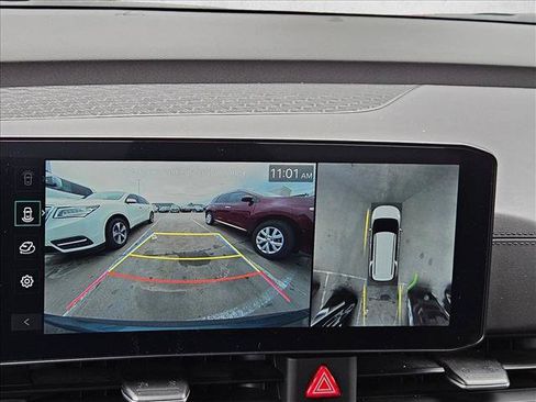 Used 2025 Kia Carnival SX FWD image 12