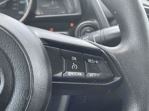 Used 2019 Toyota Yaris L FWD image 26