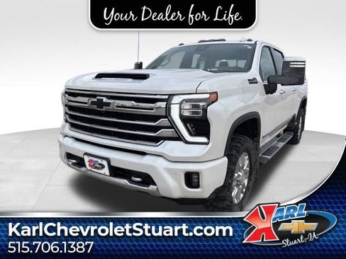 Used 2024 Chevrolet Silverado 2500 High Country w/ Technology Package image 1