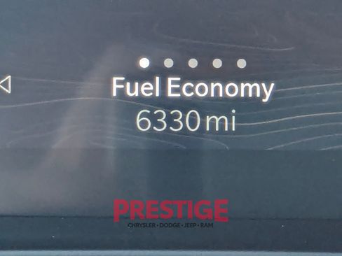 Used 2025 Jeep Grand Cherokee L Laredo RWD image 14