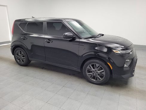 Used 2021 Kia Soul EX image 11