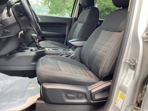Used 2019 Ford Ranger XLT w/ Equipment Group 302A Luxury AWD/4WD image 13