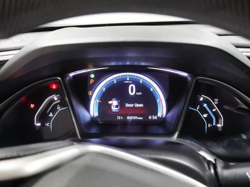 Used 2018 Honda Civic EX image 40