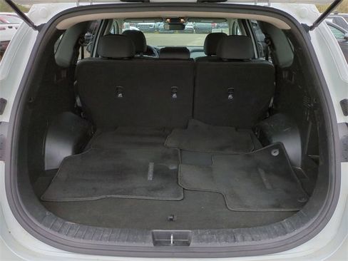 Certified 2022 Hyundai Santa Fe SEL image 13