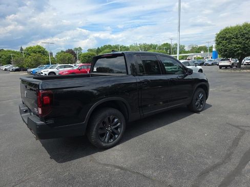 Used 2022 Honda Ridgeline Sport image 8