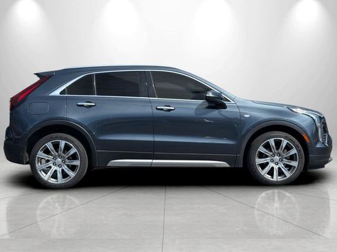 Used 2019 Cadillac XT4 Premium Luxury w/ Enhanced Visibility Package AWD/4WD image 8