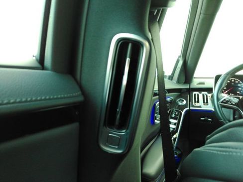 Used 2022 Mercedes-Benz S 500 4MATIC image 36