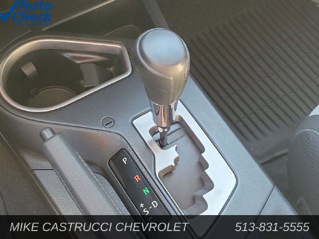Used 2017 Toyota RAV4 XLE w/ Carpet Mat Package FWD image 17