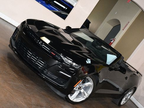 Used 2021 Chevrolet Camaro SS RWD image 78