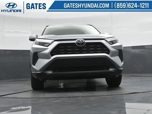 Used 2025 Toyota RAV4 XLE w/ Weather Package image 38