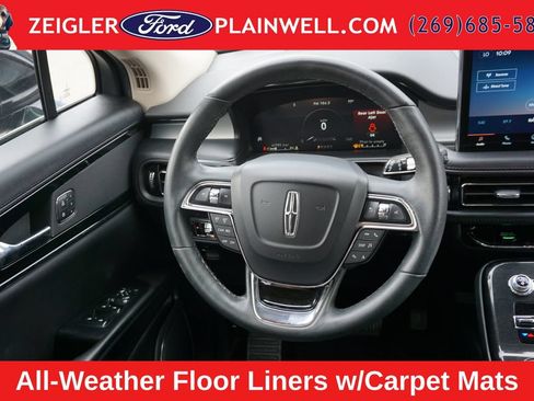 Used 2022 Lincoln Nautilus AWD w/ Premium Package image 15