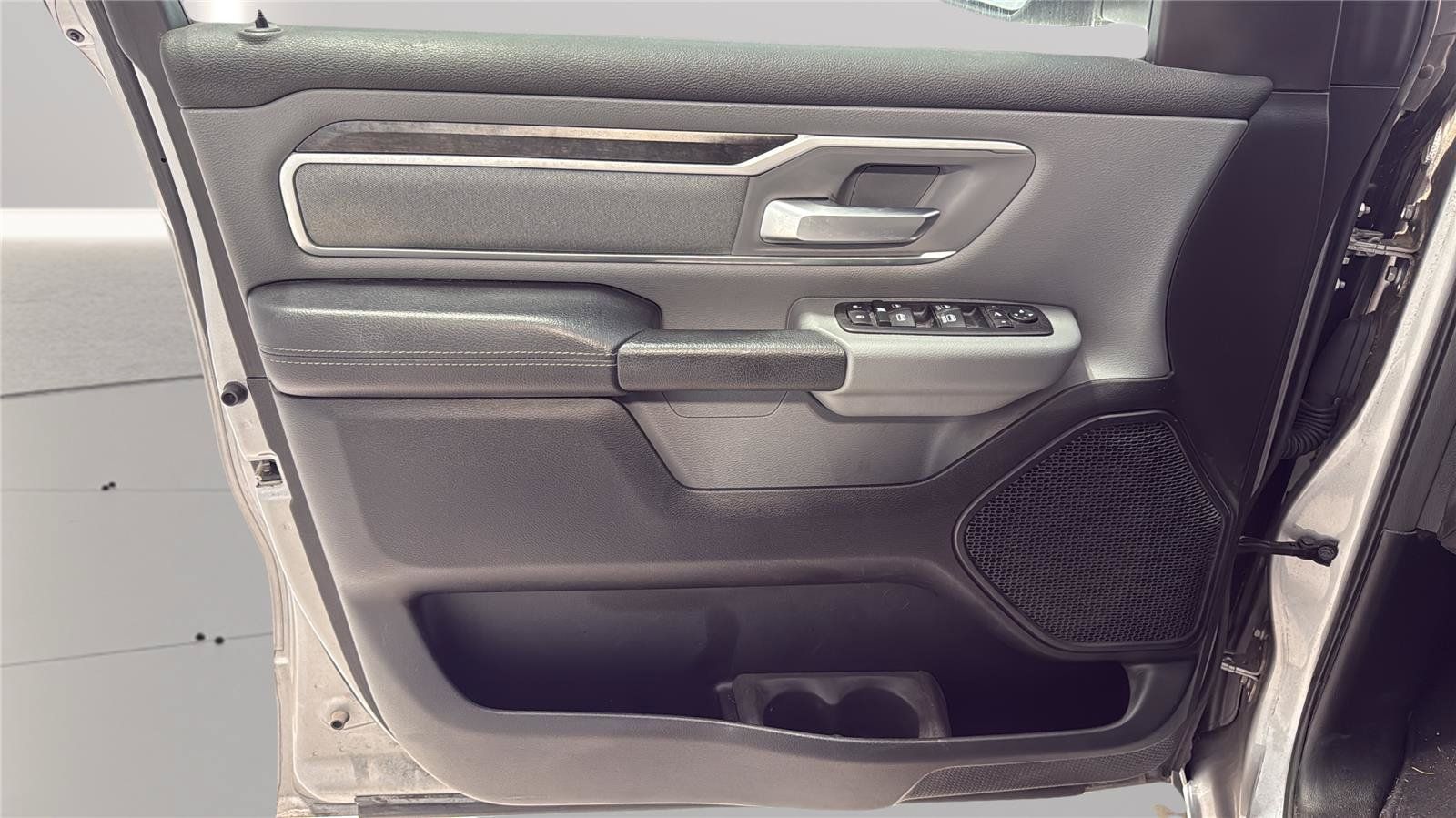 Used 2020 RAM 1500 Big Horn AWD/4WD image 20
