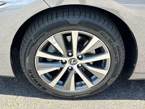 Used 2020 Lexus ES 350 w/ Premium Package FWD image 7