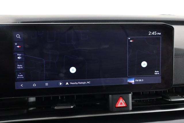Certified 2025 Kia Carnival FWD image 35