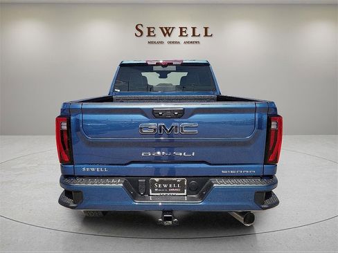 New 2026 GMC Sierra 2500 Denali Ultimate image 4