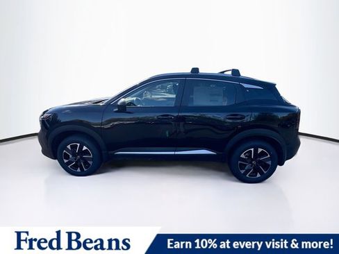 New 2026 Nissan Kicks SV w/ SV Premium Package image 3