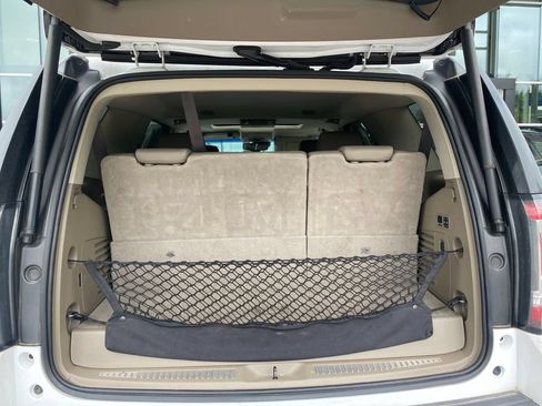 Used 2019 GMC Yukon SLT w/ Open Road Package RWD image 26