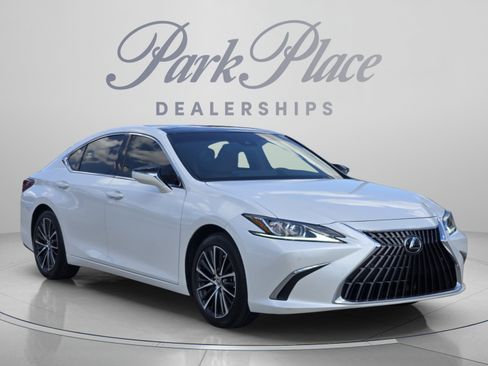 Used 2025 Lexus ES 350 w/ Premium Package FWD image 6