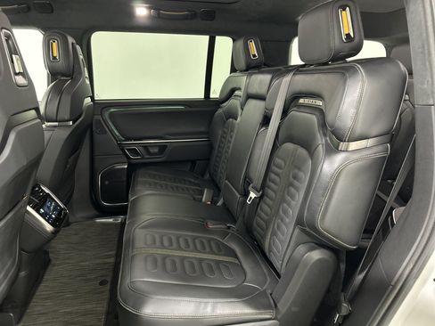 Used 2024 Rivian R1S Adventure AWD/4WD image 21