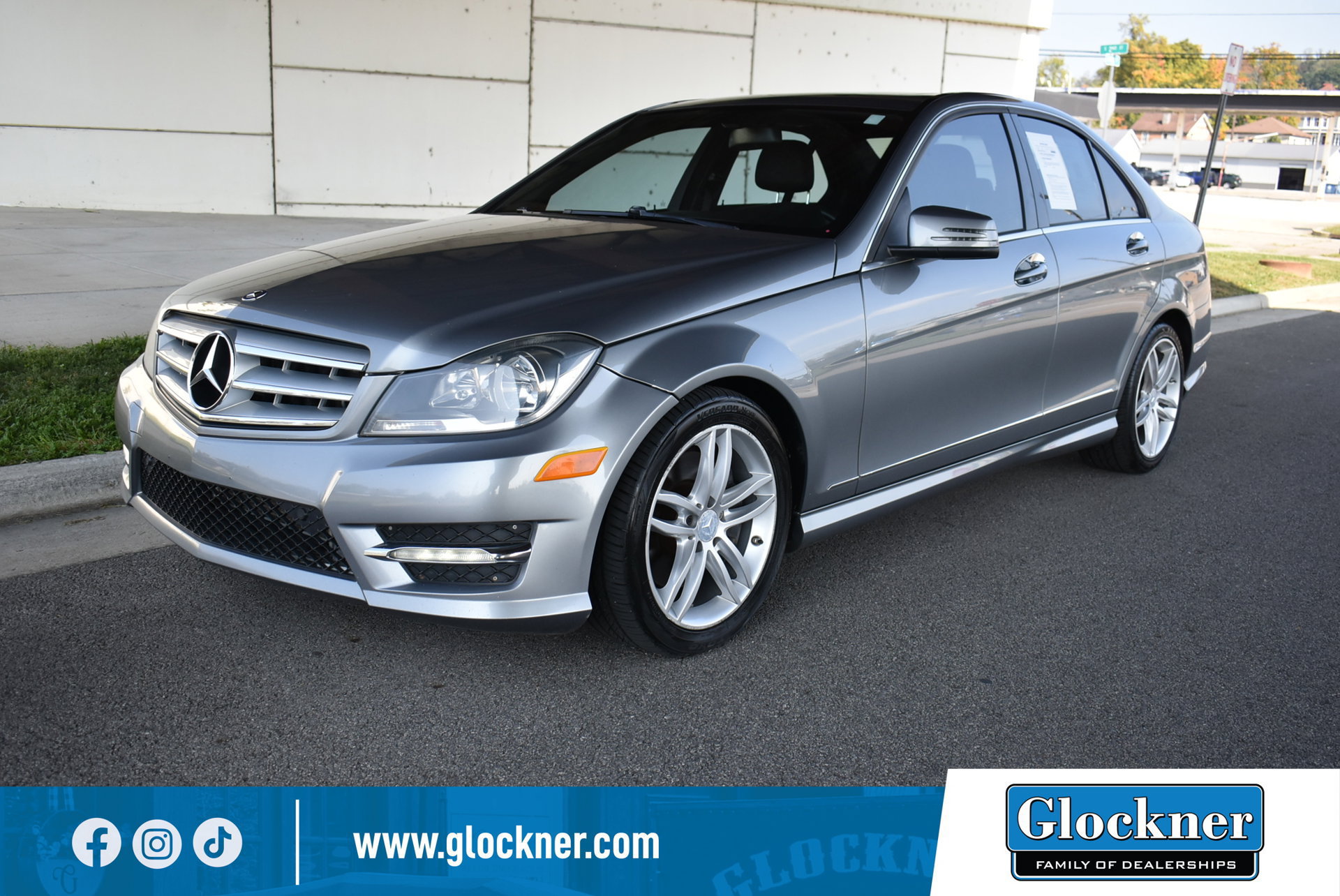 Used 2013 Mercedes-Benz C 300 4MATIC Sedan image 1