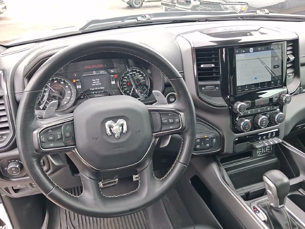 Used 2022 RAM 1500 Laramie AWD/4WD image 33