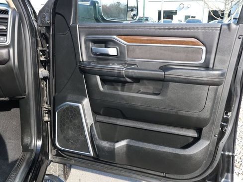 Used 2022 RAM 3500 Laramie image 25