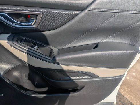 Certified 2023 Subaru Forester Limited image 33