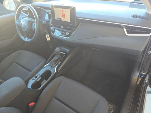 Used 2023 Toyota Corolla LE image 30