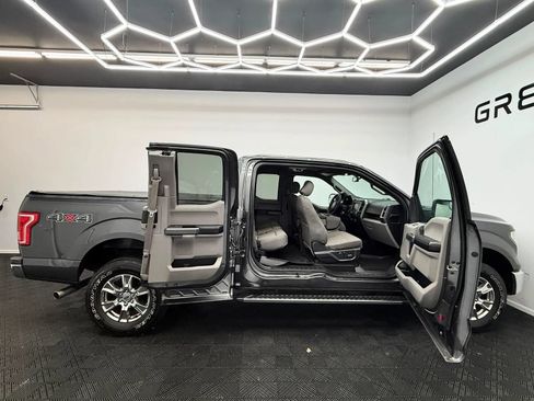 Used 2015 Ford F150 XLT w/ Equipment Group 302A Luxury AWD/4WD image 10