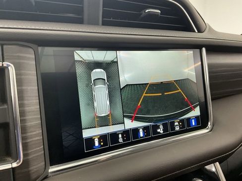 Used 2023 GMC Yukon Denali w/ Max Trailering Package image 5