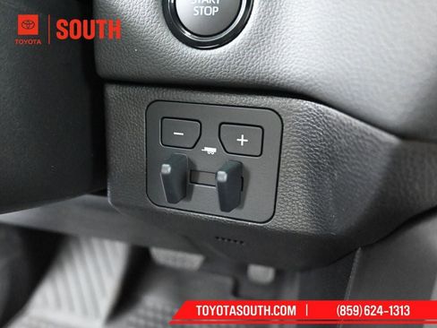 New 2026 Toyota Tundra Limited AWD/4WD image 27