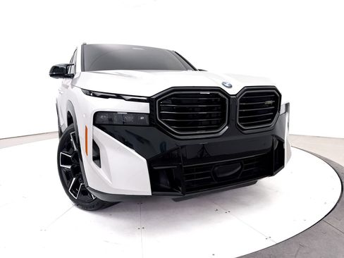 Used 2024 BMW XM AWD/4WD image 24